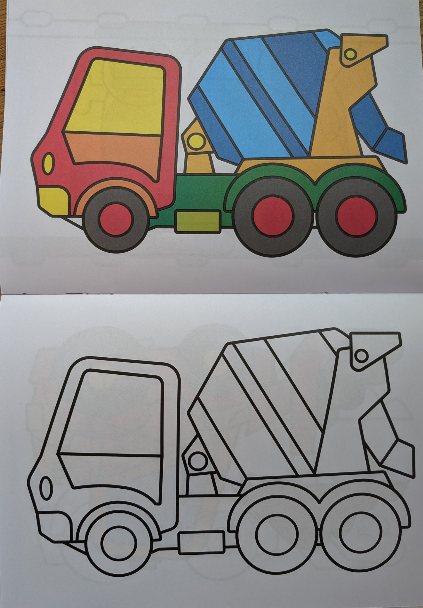 Coloring book for kids. Transport. (Soft cover)